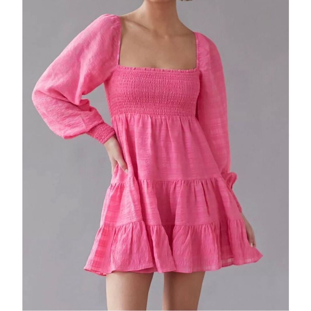 Urban Outfitters Plaid Smocked Barbie Pink Mini Dress sz S Balloon Sleeves Tiere